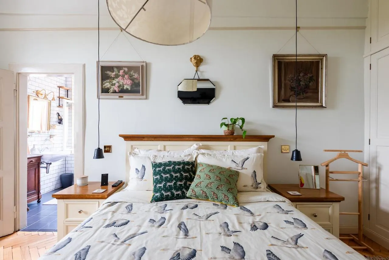 Victoria Design Stays - Premium Apartment Ohrada Prag Rum i privatbostad